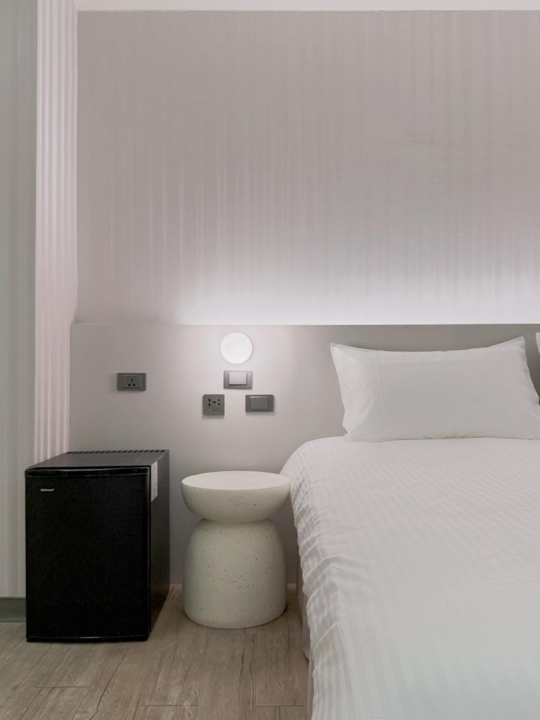 At Home Hotel Nanshi Тайпей Екстериор снимка
