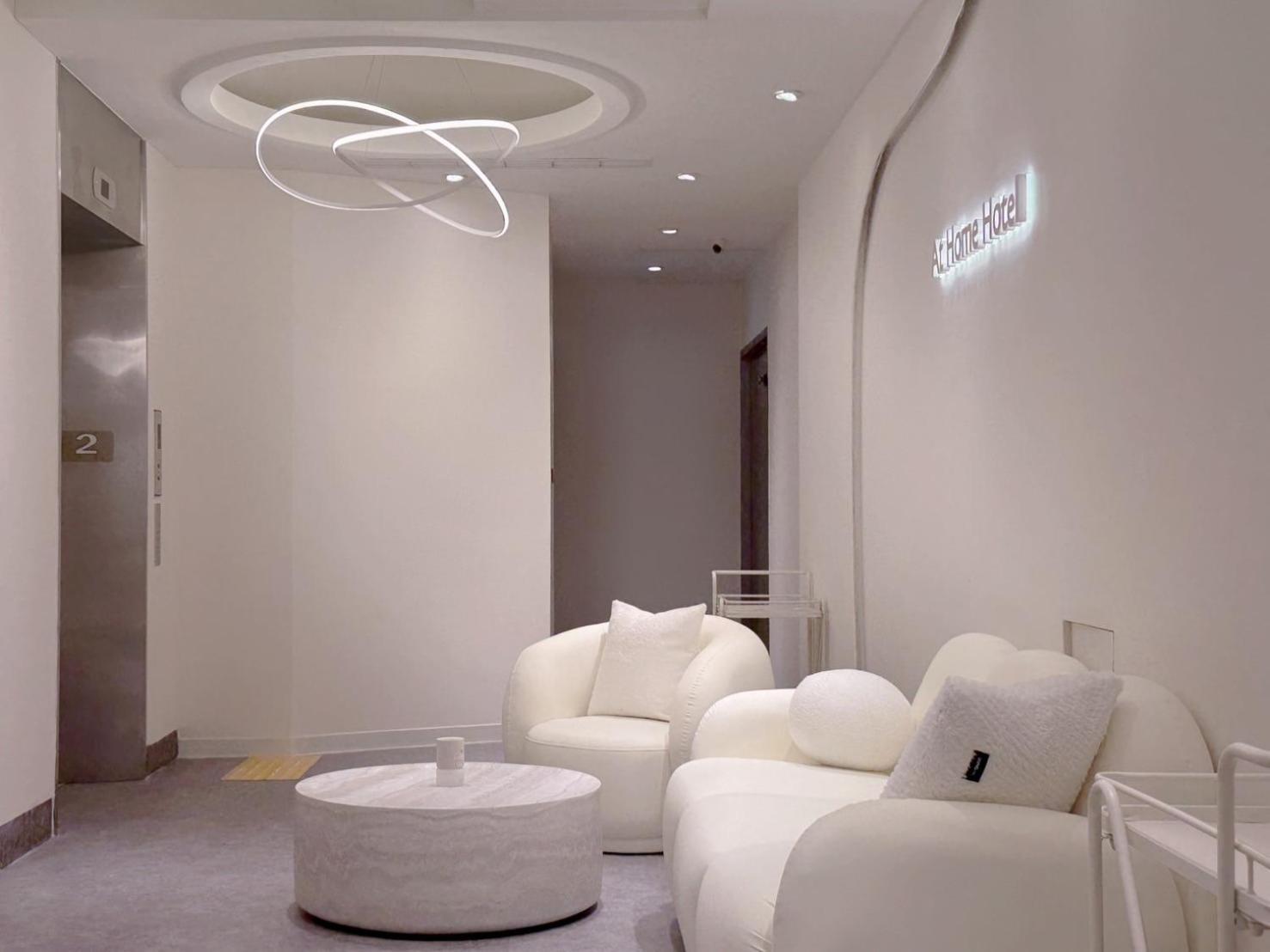 At Home Hotel Nanshi Тайпей Екстериор снимка