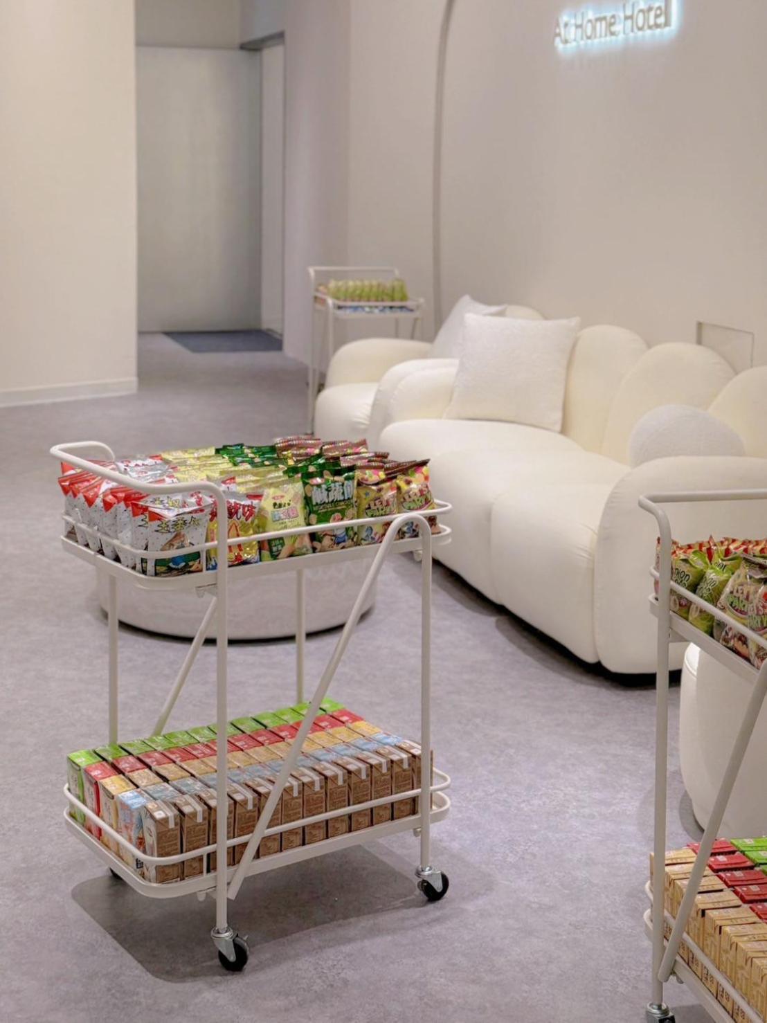 At Home Hotel Nanshi Тайпей Екстериор снимка